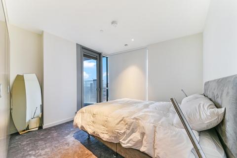 3 bedroom apartment for sale, Charrington Tower, Biscayne Avenue, London, E14