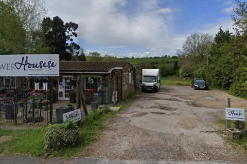 Land for sale, Station Road, Kings Langley WD4