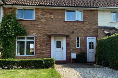 3 bedroom terraced house for sale, Highfield Close, Gainsborough