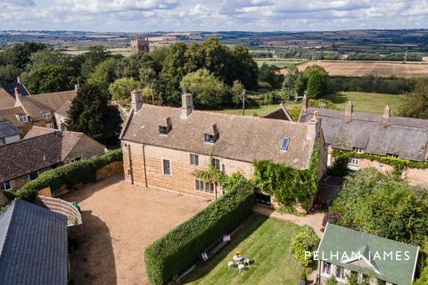 6 bedroom detached house for sale, High Street, Gretton, NN17