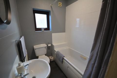 2 bedroom terraced house to rent, Bouch Street, Shildon