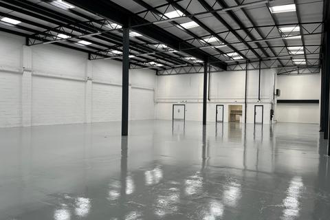 Warehouse to rent, Milton Keynes MK14