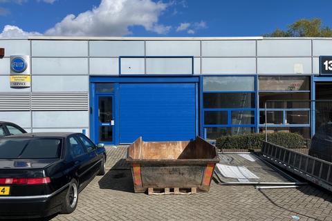 Warehouse to rent, Milton Keynes MK14