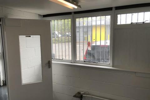 Warehouse to rent, Milton Keynes MK1