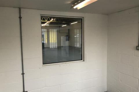 Warehouse to rent, Milton Keynes MK1