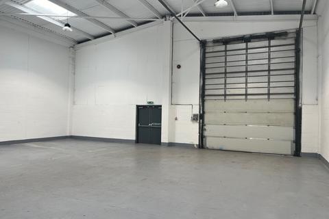 Warehouse to rent, Milton Keynes MK1