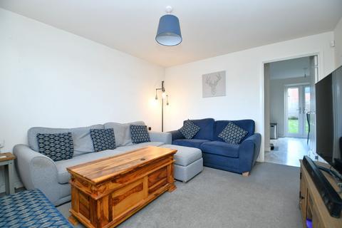 15 Riverside Way, Salford, M6 6HN