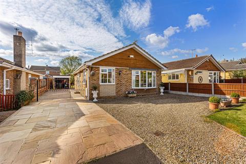 2 Cedar Glade, Dunnington, York, YO19 5QY