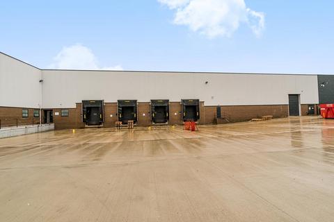 Warehouse to rent, 73 Mercer's Drive, Milton Keynes MK13