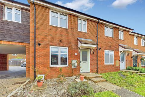 3 bedroom terraced house for sale, Oaksheath Gardens, Worthing, BN13