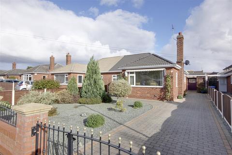 2 bedroom semi-detached bungalow for sale, Sandfield Drive, Brough