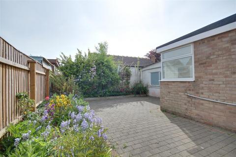 2 bedroom semi-detached bungalow for sale, Sandfield Drive, Brough