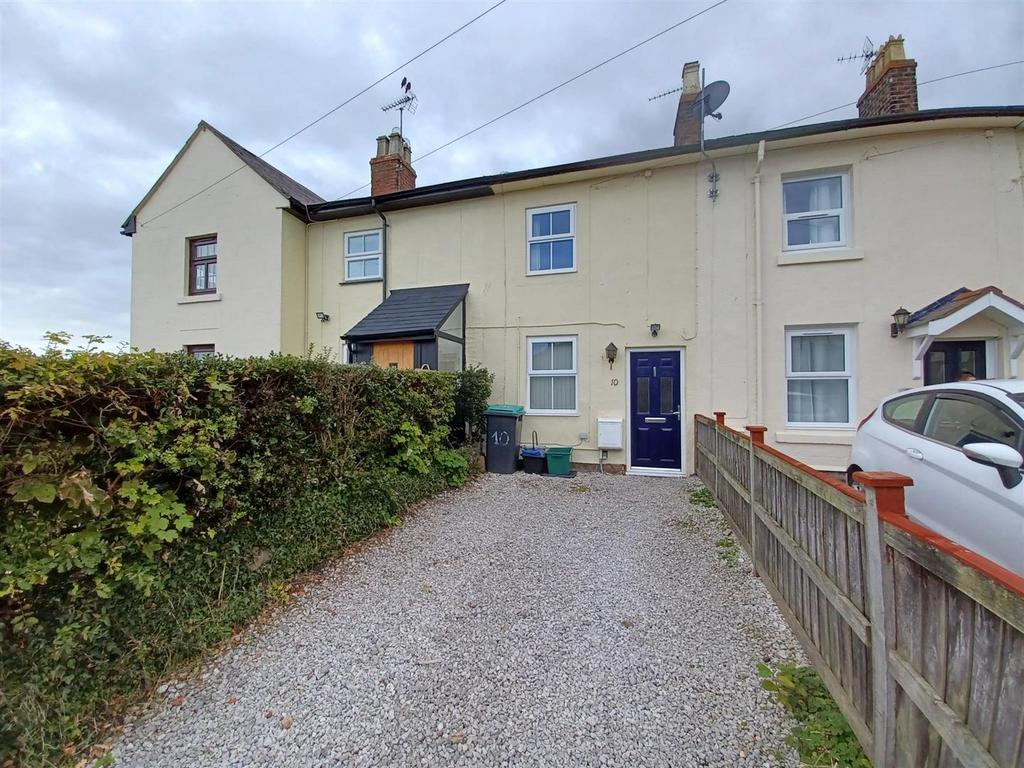 Old Wrexham Road, Gresford, Wrexham 2 bed terraced house to rent - £800 ...