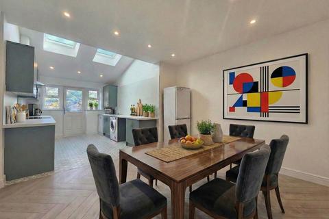 undefined, Oakfield Street, Altrincham