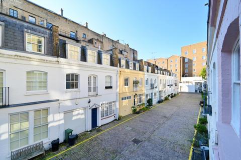 3 bedroom terraced house for sale, London SW7