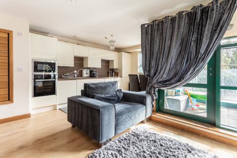 2 bedroom flat for sale, Stone Street, Bradford BD1