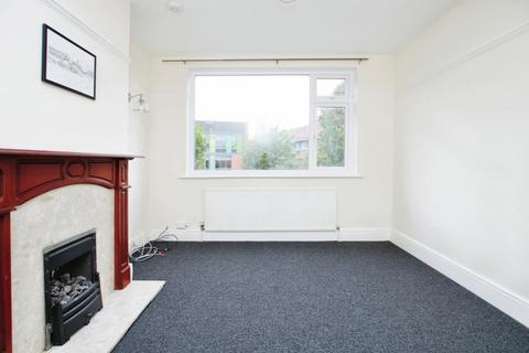 3 bedroom terraced house to rent, Horfield, Bristol BS7