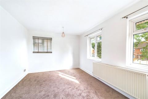 2 bedroom maisonette to rent, Ewhurst Close, Crawley, West Sussex, RH11