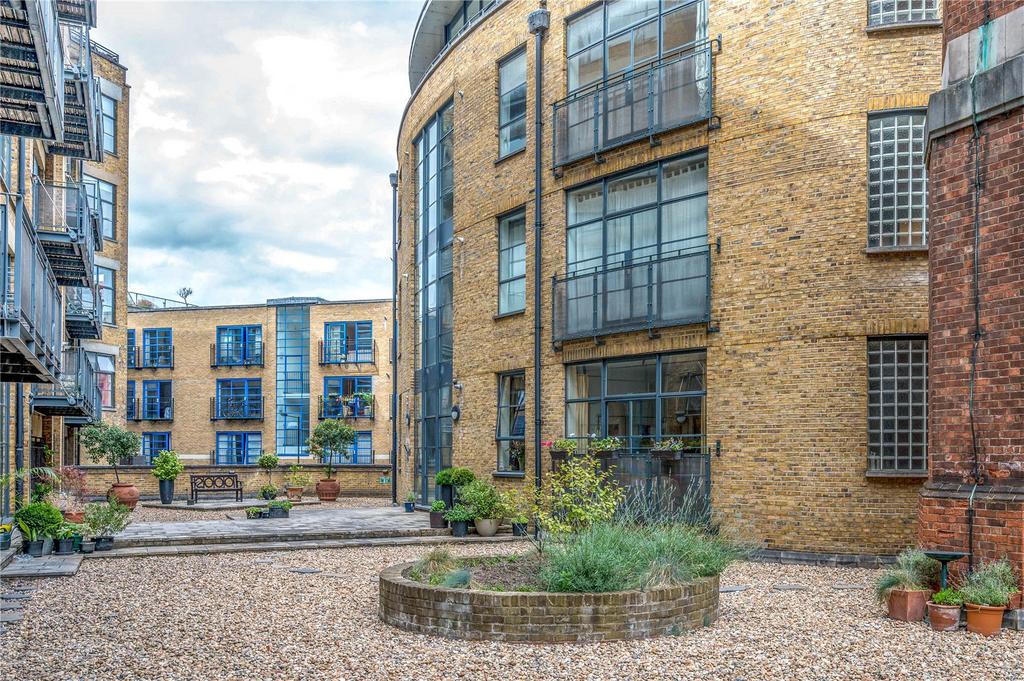 Communal Courtyard