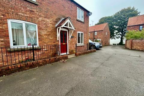 3 bedroom end of terrace house to rent, Woods Garth, Wetwang, Driffield, East Riding of Yorkshi, YO25