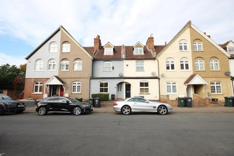 2 bedroom terraced house to rent, Baldwyns Road, Bexley DA5