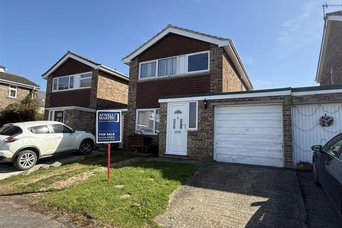3 bedroom detached house for sale, Falcon Road, Calne SN11