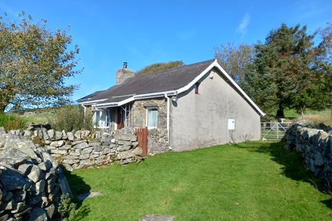 2 bedroom cottage for sale, Deiniolen LL55