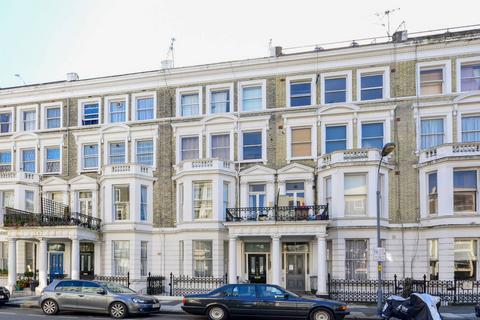 2 bedroom flat to rent, Castletown Road, West Kensington, London, W14