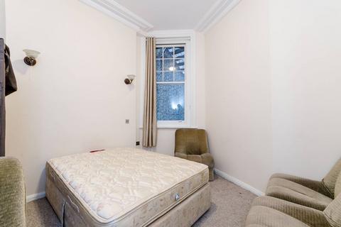 2 bedroom flat to rent, Cromwell Road, Earls Court, London, SW5