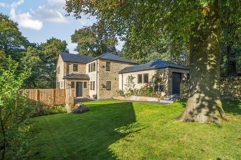 5 bedroom detached house for sale, The Orchards, Bingley