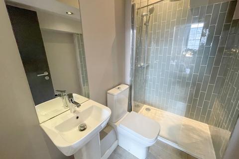 undefined, Nelson Street, L1 5DN,