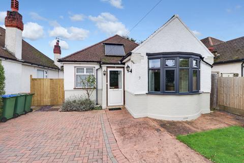 3 bedroom detached bungalow to rent, Third Close, West Molesey KT8