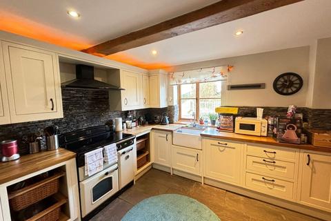 3 bedroom detached house for sale, Trecastle, Brecon, LD3