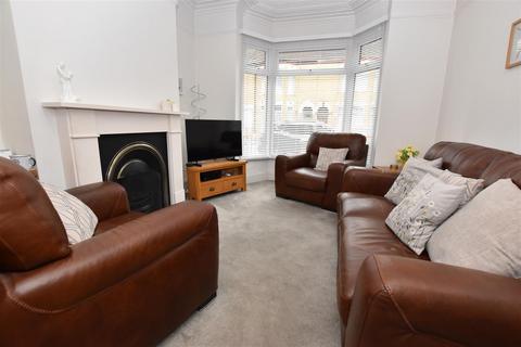 3 bedroom terraced house for sale, Faraday Street, Hull