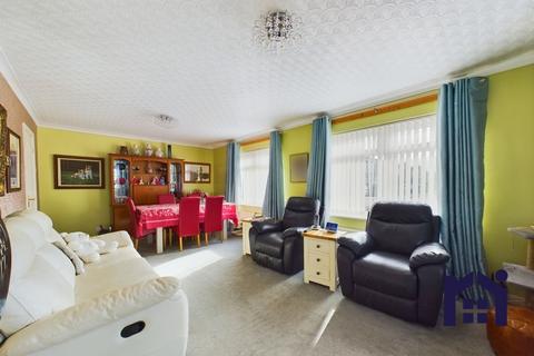 19 Cotswold Close, Eccleston, Chorley, PR7 5TN