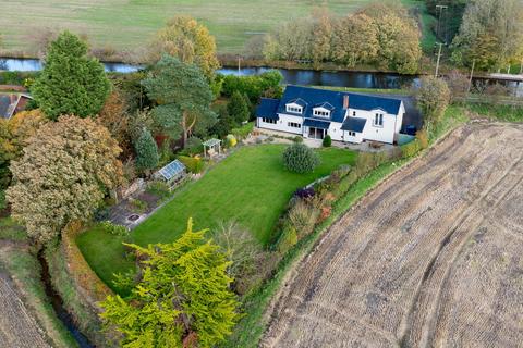 4 bedroom detached house for sale, The Cottage, Canal Bank, Mairscough Lane, Downholland, L39 7HT