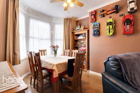 undefined, Salisbury Avenue, Westcliff-On-Sea