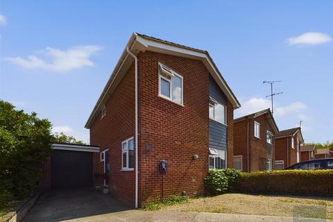3 Cranmore Close, Trowbridge, BA14 9BU