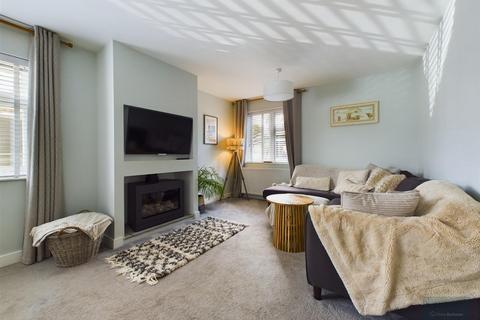 3 Cranmore Close, Trowbridge, BA14 9BU