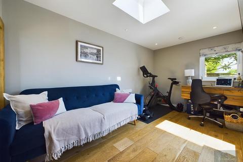 3 Cranmore Close, Trowbridge, BA14 9BU