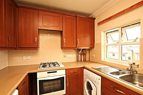 2 bedroom flat to rent, Venneit Close Roger Dudman Way Oxford