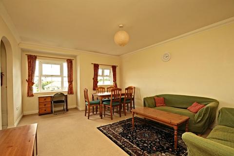 2 bedroom flat to rent, Venneit Close Roger Dudman Way Oxford