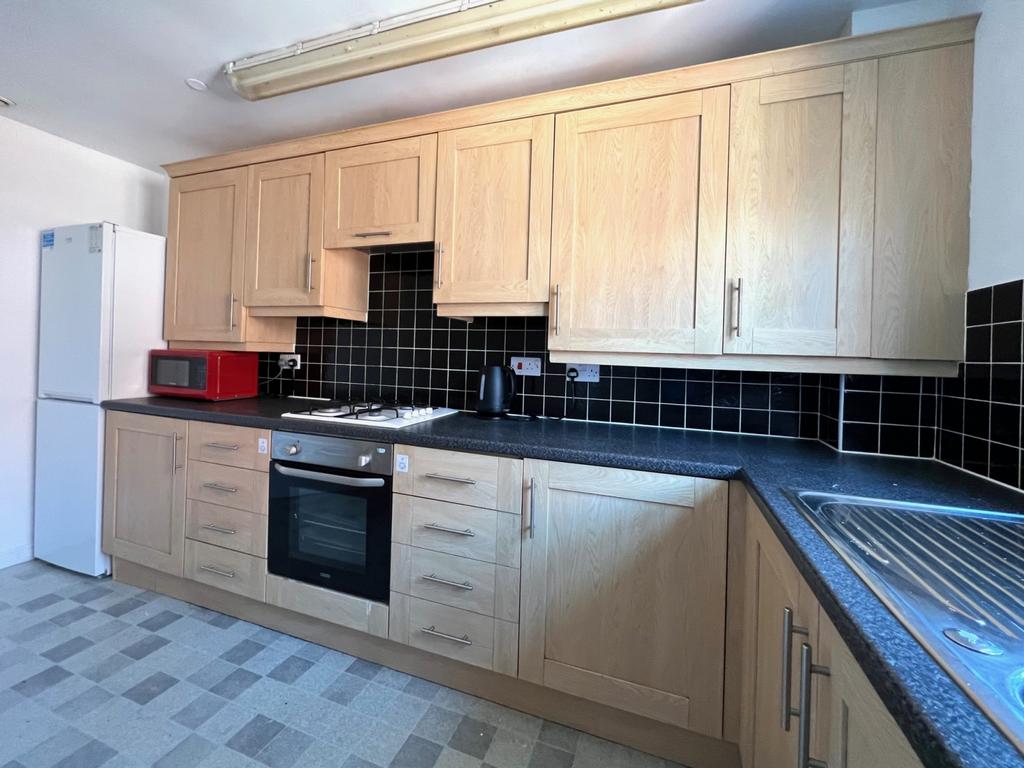 Kitchen 2