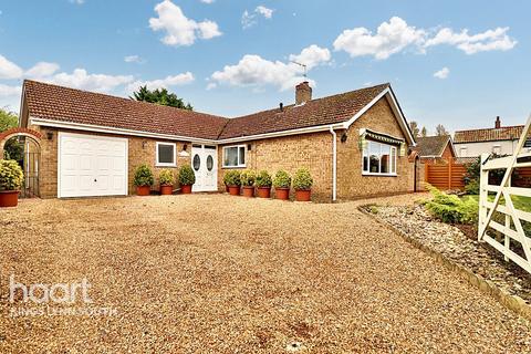 undefined, The Street, Marham