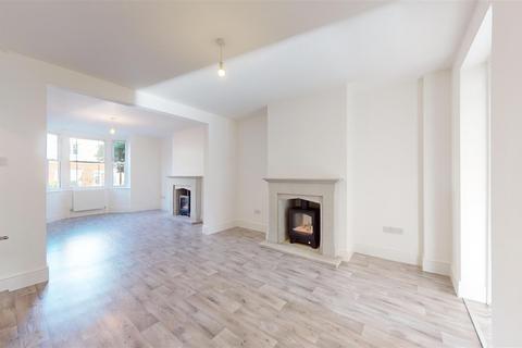 4 bedroom terraced house for sale, Conduit Road, Stamford