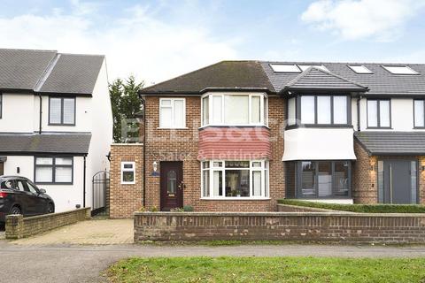 3 bedroom semi-detached house for sale, Francklyn Gardens, Edgware, Middx, HA8