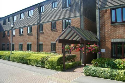 2 bedroom apartment for sale, Wharf Court, Melksham SN12