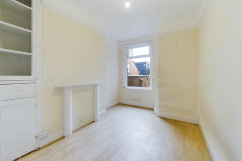 3 bedroom terraced house for sale, Lutterworth Road, Abington,  Northampton, NN1 5JP