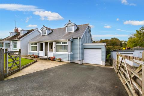 4 bedroom detached bungalow for sale, Felin Road, Aberporth, Cardigan