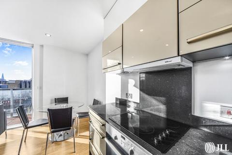 1 bedroom apartment to rent, Salton Square London E14